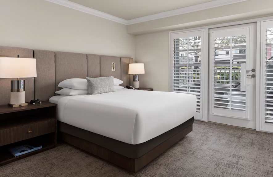 Villa L Auberge — Guest room