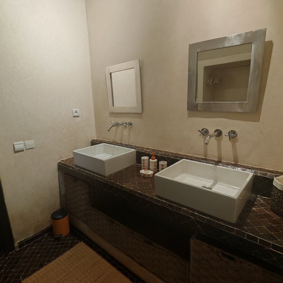 Villa Loanaelle — Bathroom