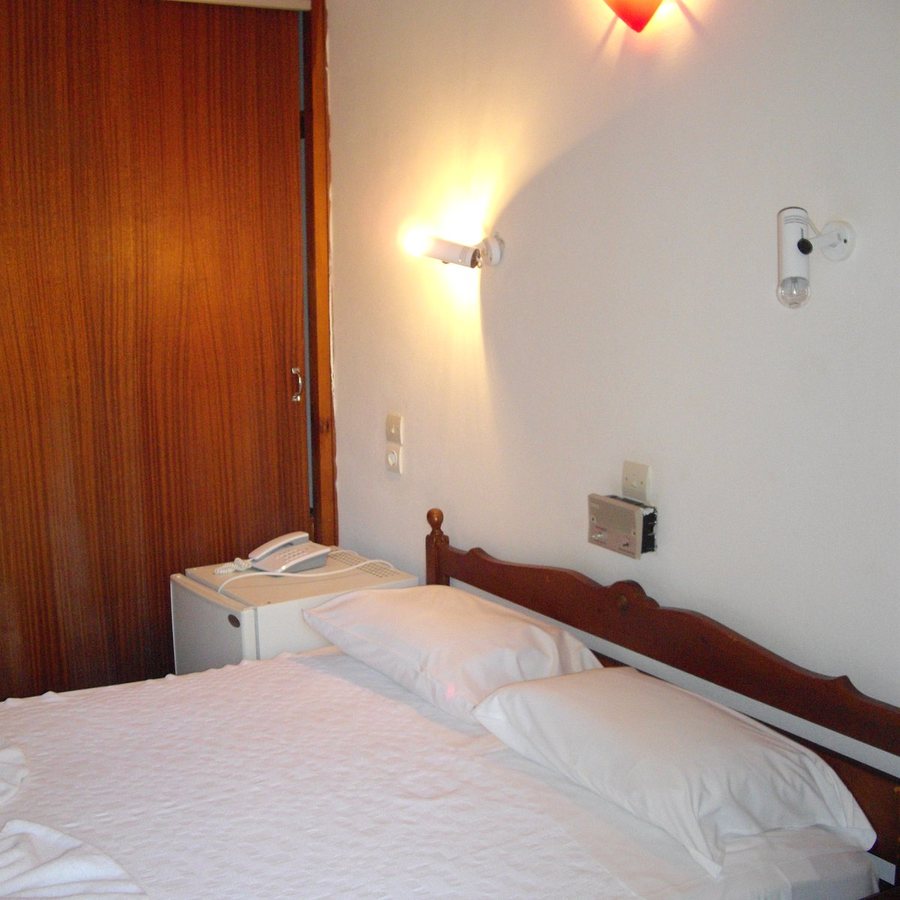Villa Molivos Castle — Guest room