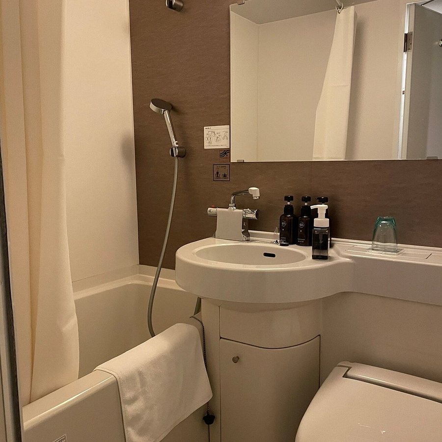 Villa Sanjo Muromachi Kyoto — Bathroom