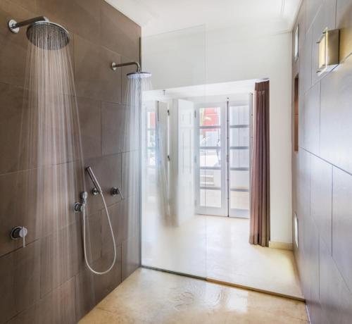Villa Zawaia B B — Bathroom