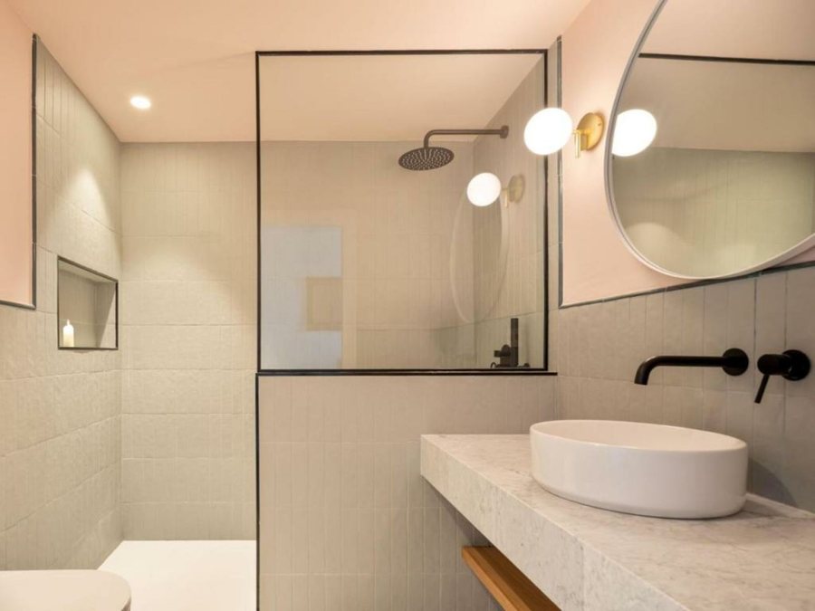 Vintage Hotel Bella Colina — Bathroom