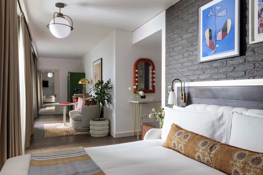 Virgin Hotels London Shoreditch — Guest room