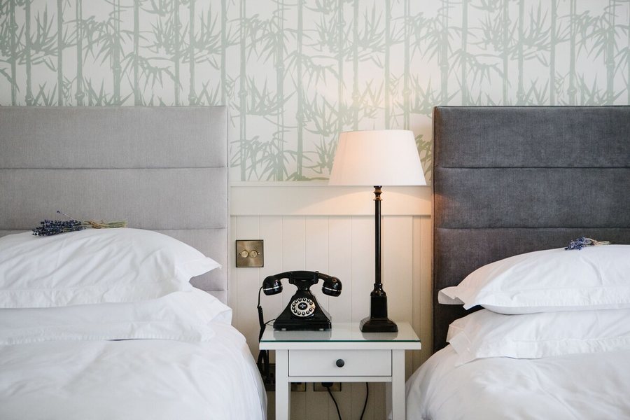 Virginia Park Lodge — Guest room