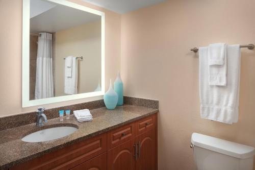 Vistana Beach Club — Bathroom