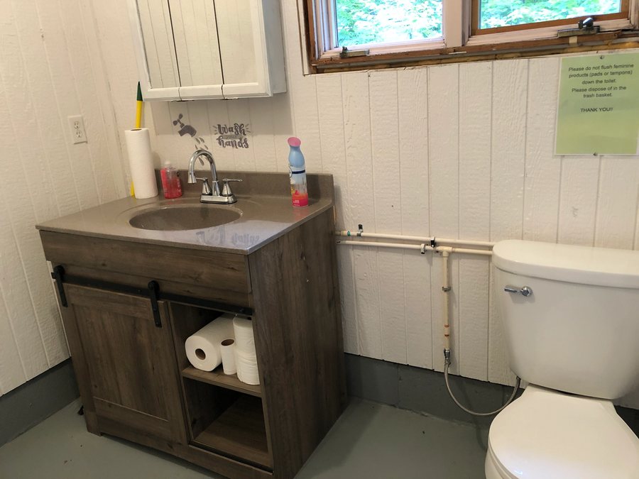 Vitambi Springs Resort and Camp — Bathroom