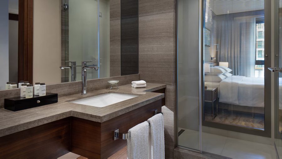 Viva Deluxe Hotel Istanbul — Bathroom