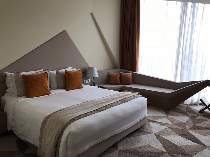 Vivanta New Delhi Dwarka — Guest room