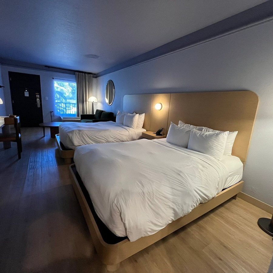 Voco Kissimmee Orlando by IHG — Guest room