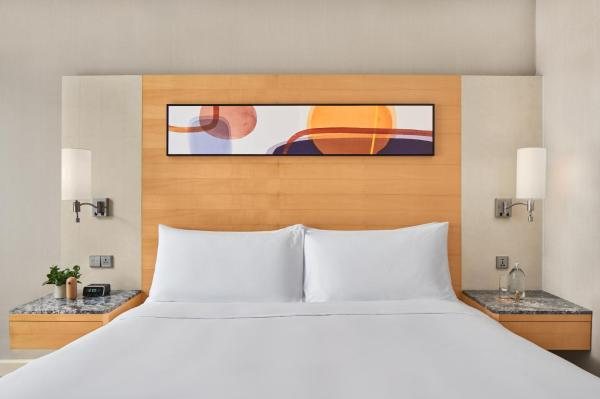 Voco Orchard Singapore by IHG — Guest room