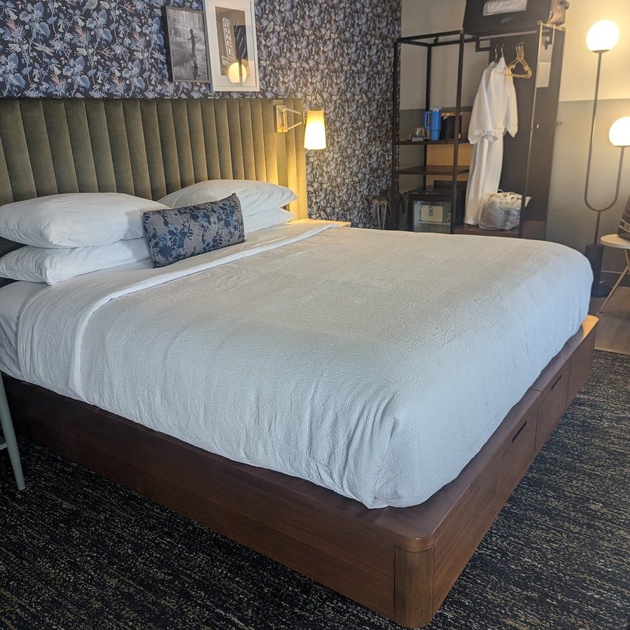 Voco The Darwin Atlanta Midtown by IHG — Guest room