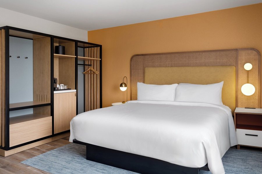 Voco The Shelby Myrtle Beach by IHG — Guest room