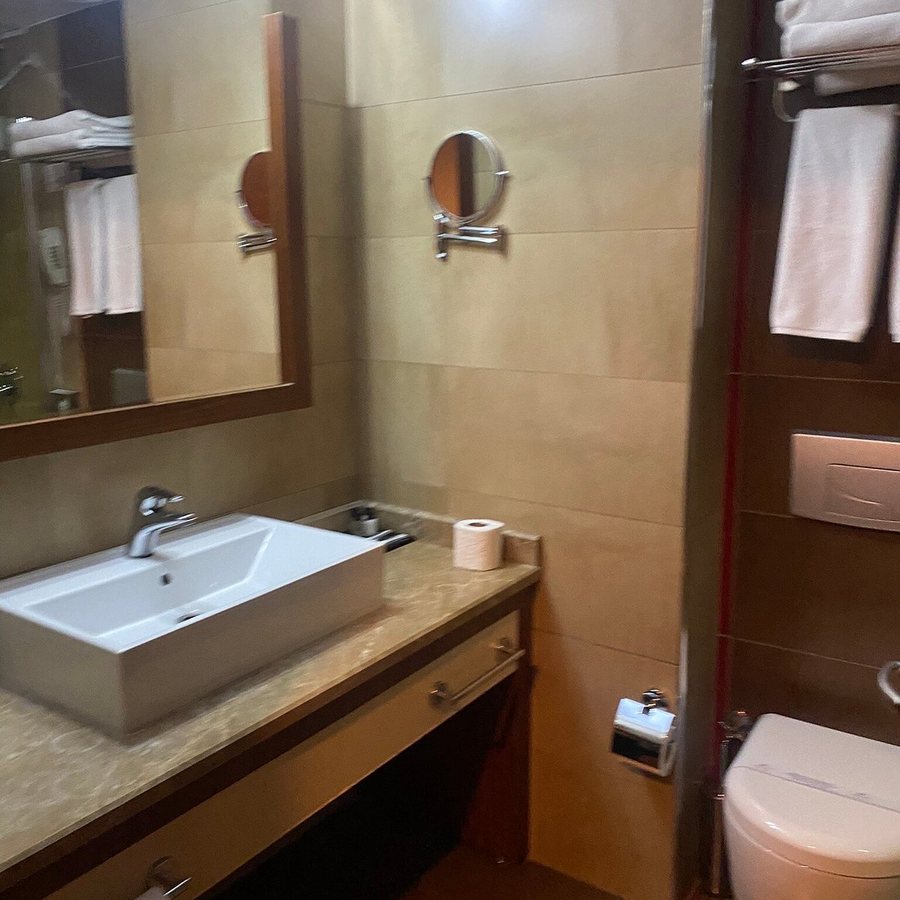 Volley Hotel Istanbul — Bathroom