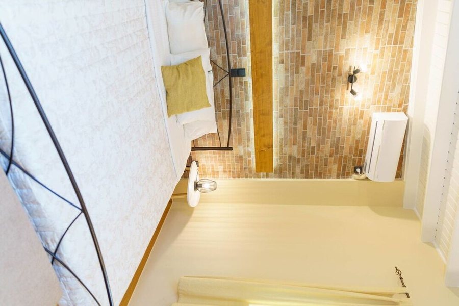 Voulamandis House — Bathroom