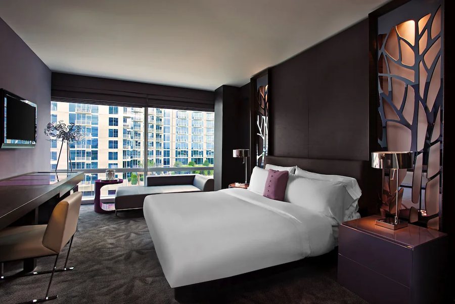 W Atlanta Downtown — Guest room