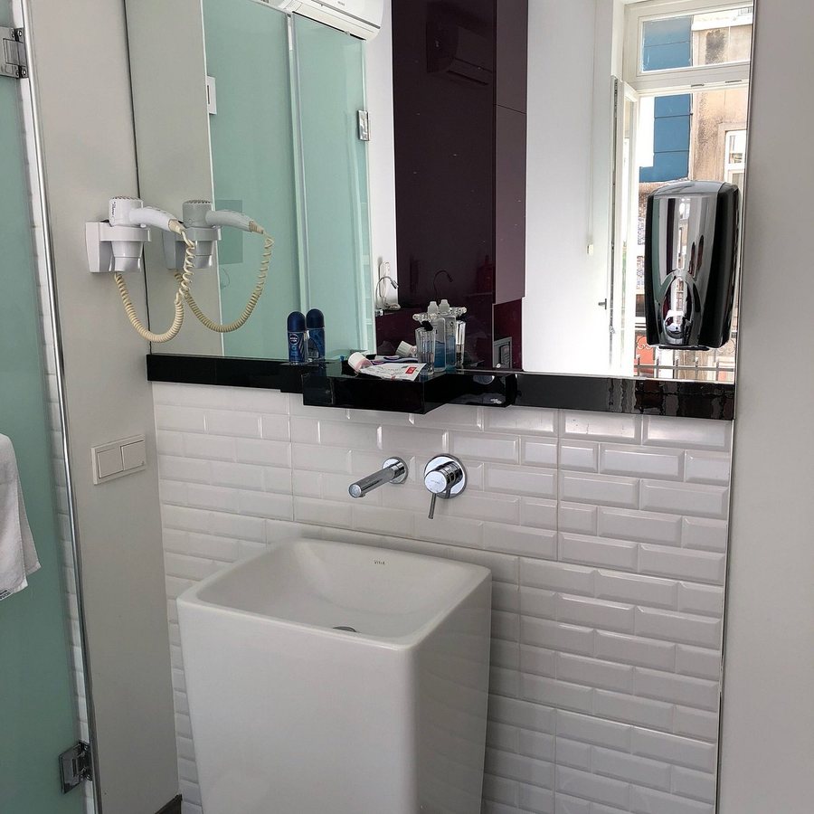 Wabi Hostels Istanbul Istanbul — Bathroom