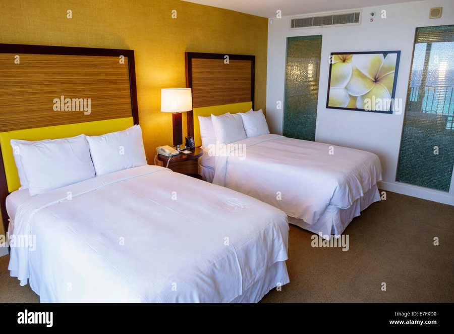Waikiki Beach Condominiums — Guest room