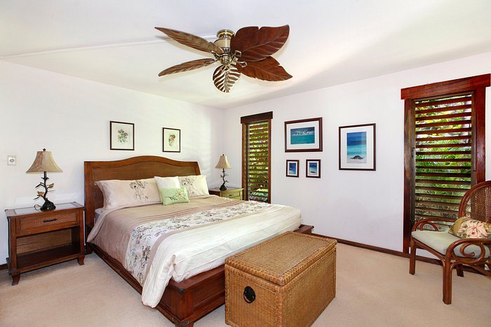Waikomo Stream Villas — Guest room