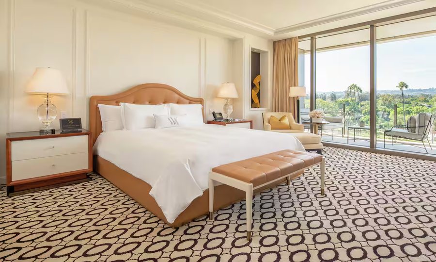 Waldorf Astoria Beverly Hills — Guest room
