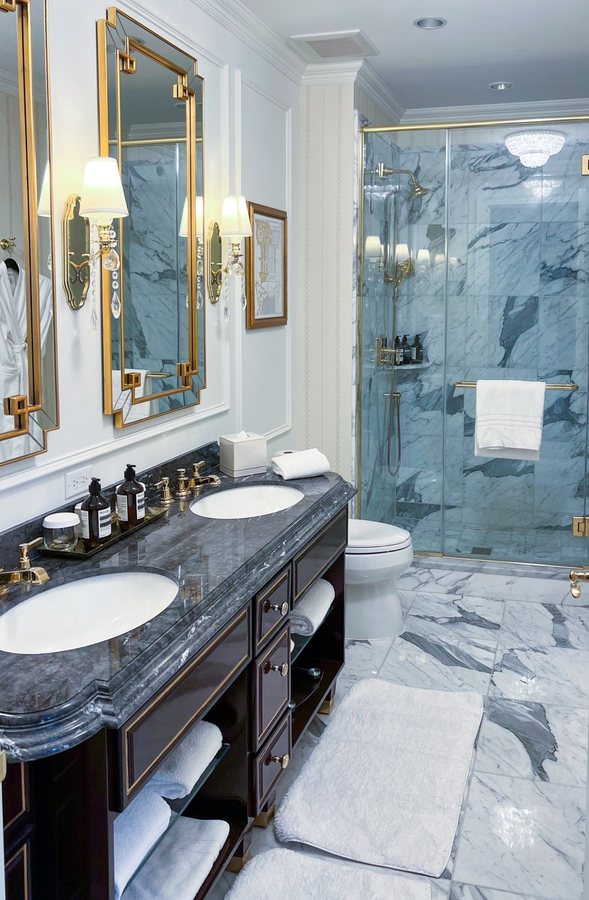 Waldorf Astoria Washington DC — Bathroom