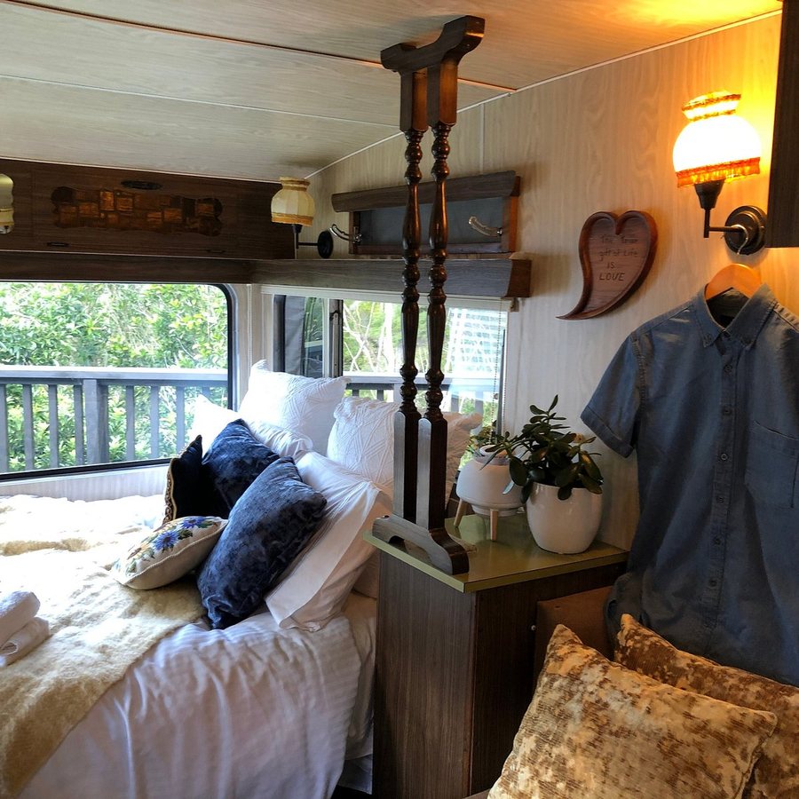 Warblers Retreat — Guest room