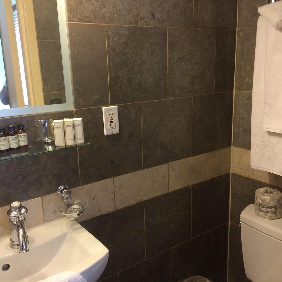 Washington Jefferson Hotel New York City New York — Bathroom