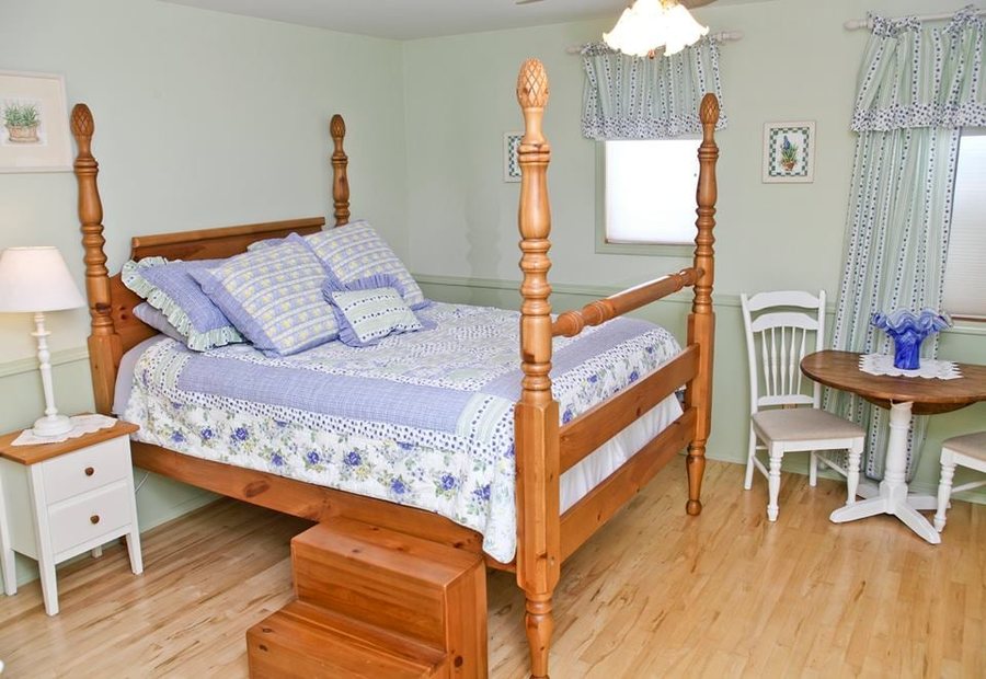 Waterfront Harbour B B — Guest room