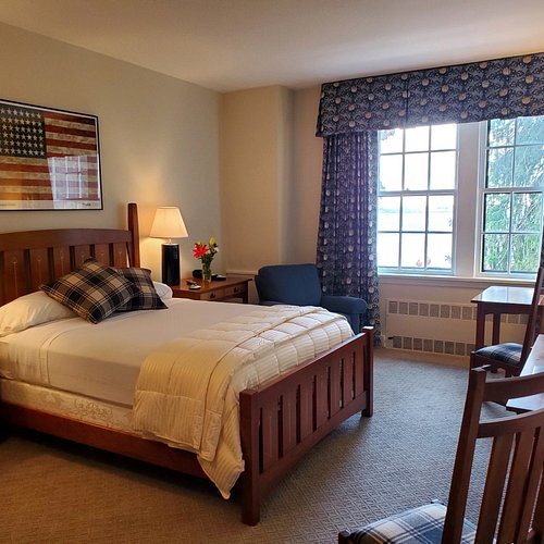 Waters Edge B B Resort — Guest room