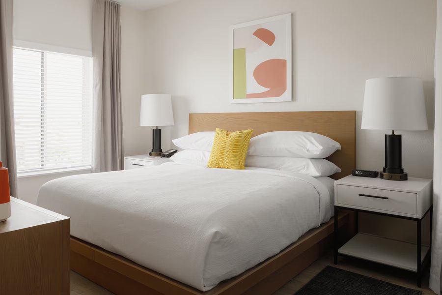 WaterWalk Boise Meridian — Guest room