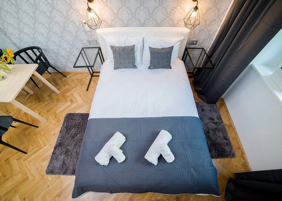 Wavelo Apartments — Guest room