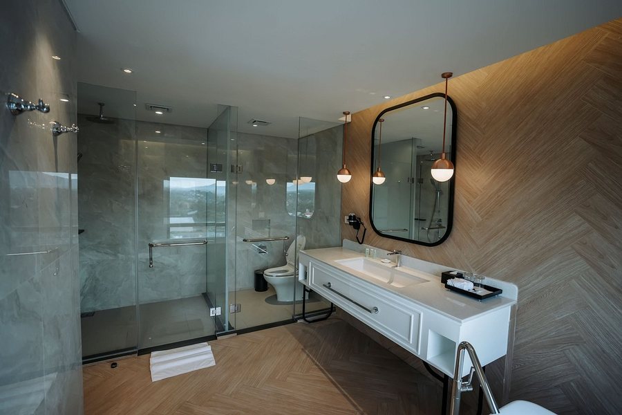Wawowow — Bathroom