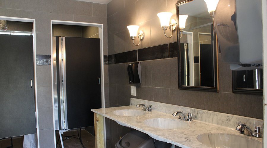Wayne Inn Honesdale Pocono Mountains Region Pennsylvania — Bathroom