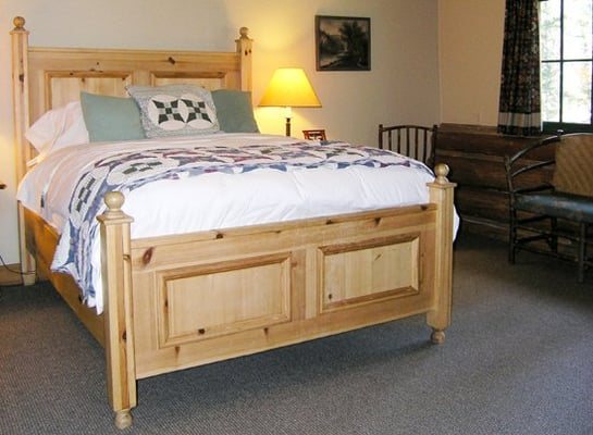 Weasku Inn — Guest room