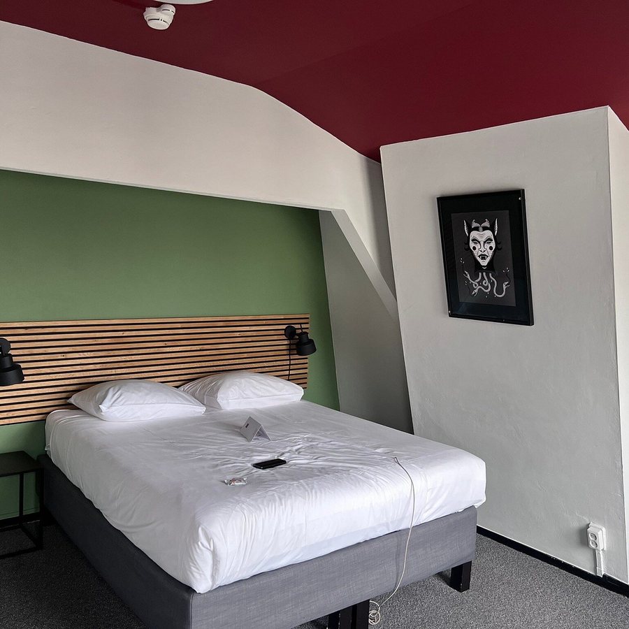 Weber Hotels — Guest room