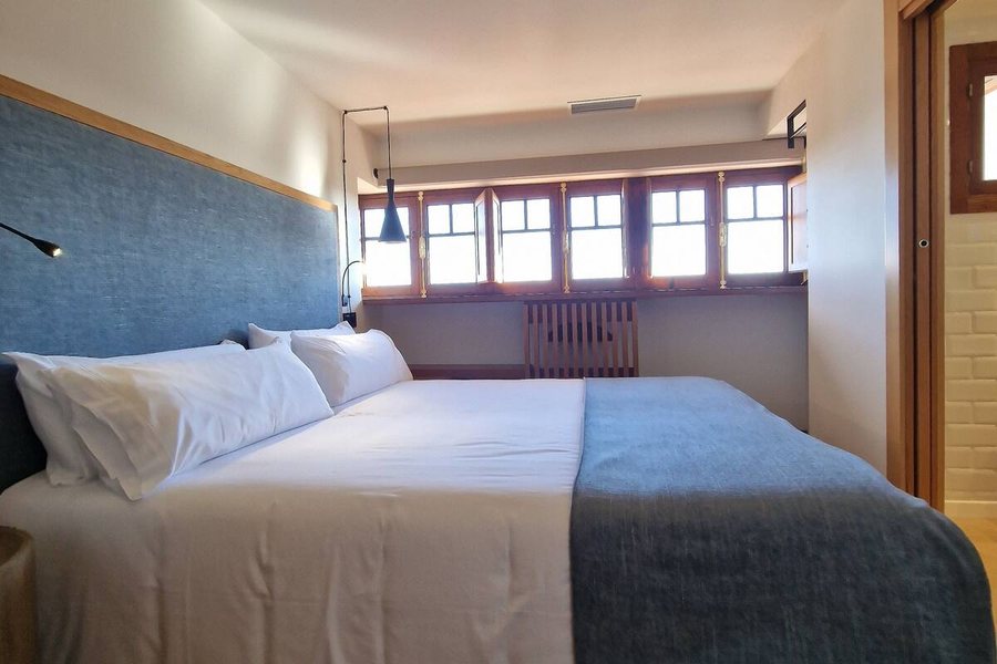 Wecamp Cudillero — Guest room