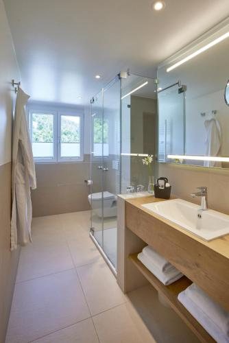 Weinhotel Wiedemann — Bathroom