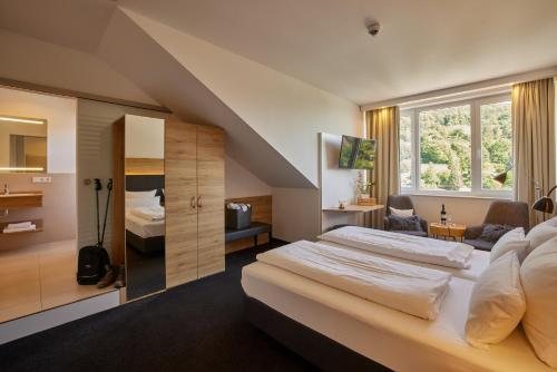 Weinhotel Wiedemann — Guest room