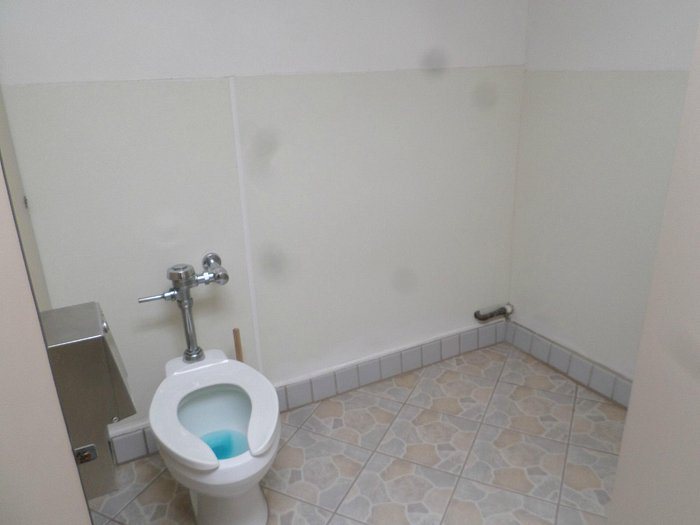 Wells Fargo RV Park — Bathroom