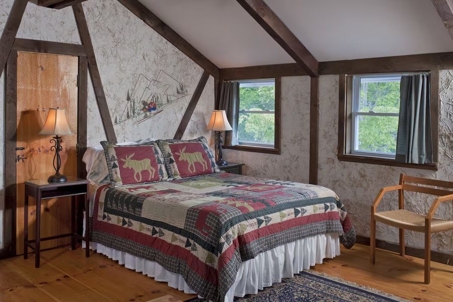 West Hill House B B at Sugarbush — Guest room
