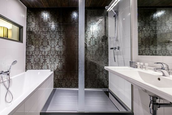 WestCord Fashion Hotel Amsterdam — Bathroom