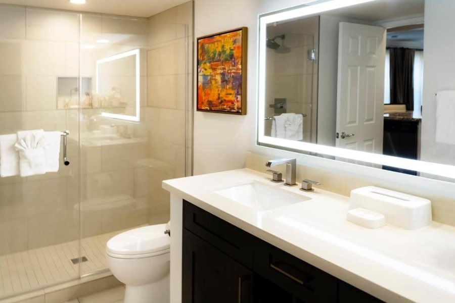 Westgate Flamingo Bay Resort Las Vegas Nevada — Bathroom