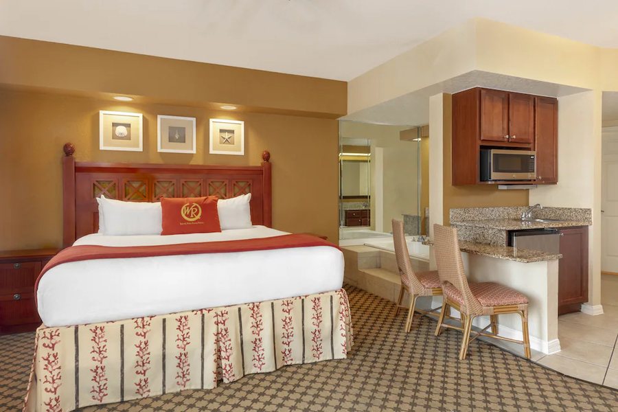 Westgate Lakes Resort And Spa Orlando Florida — Guest room