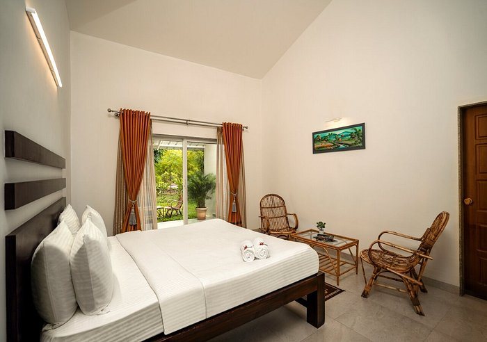 Whistling Woodzs Resort — Guest room