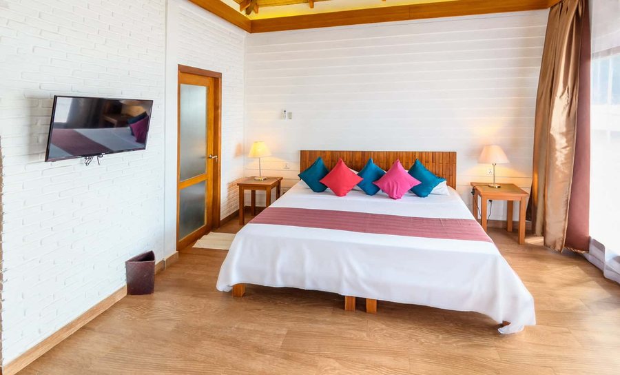 White Sands Beach Resort Lembeh — Guest room