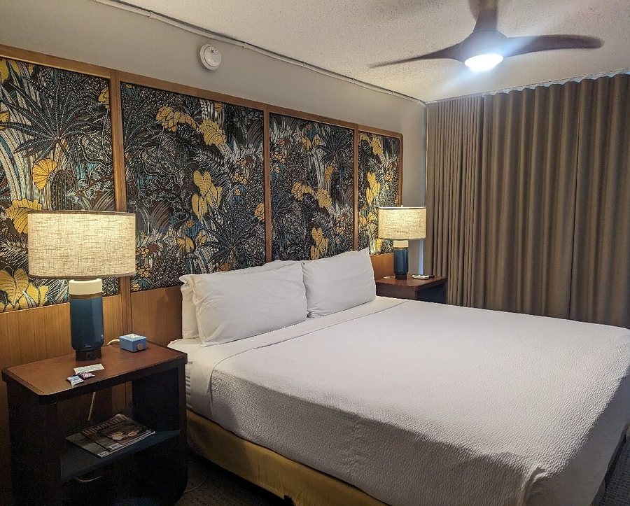 White Sands Hotel — Guest room