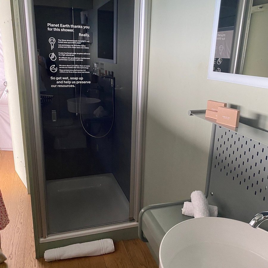 Whitepod Original — Bathroom