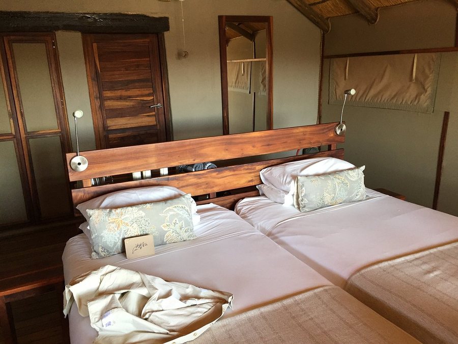 Wilderness Kulala Desert Lodge — Guest room