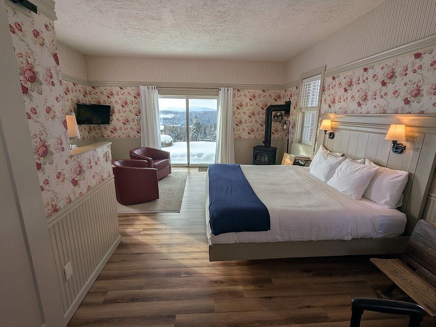 Wildflower Inn — Guest room