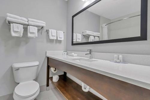 Windemere — Bathroom