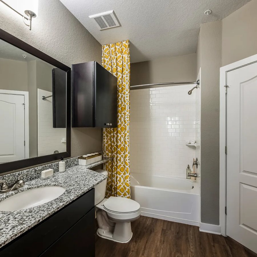 Windsor at Westside — Bathroom